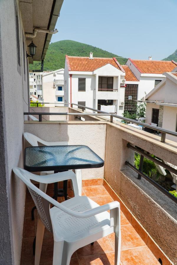 Guest House Buskovic Budva Exterior photo